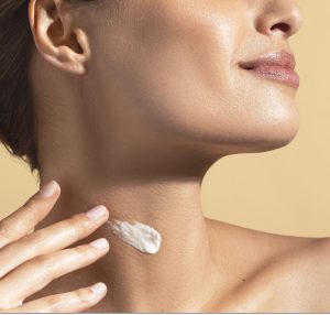 Facial deluxe  rostro  cuello y escote con terapia celular Cellcosmet