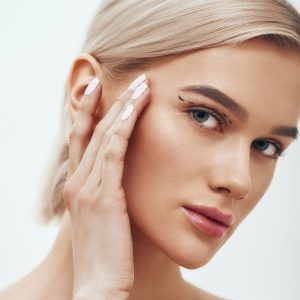 LPG. Ojos y labio sublime